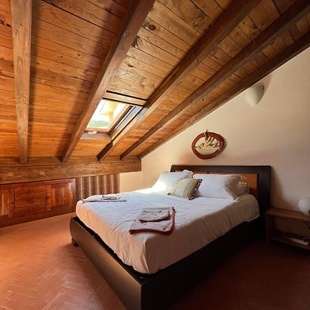 Casa Boru - A Beautiful Fully Restored Spacious House With Fantastic Views Calice al Cornoviglio Екстер'єр фото