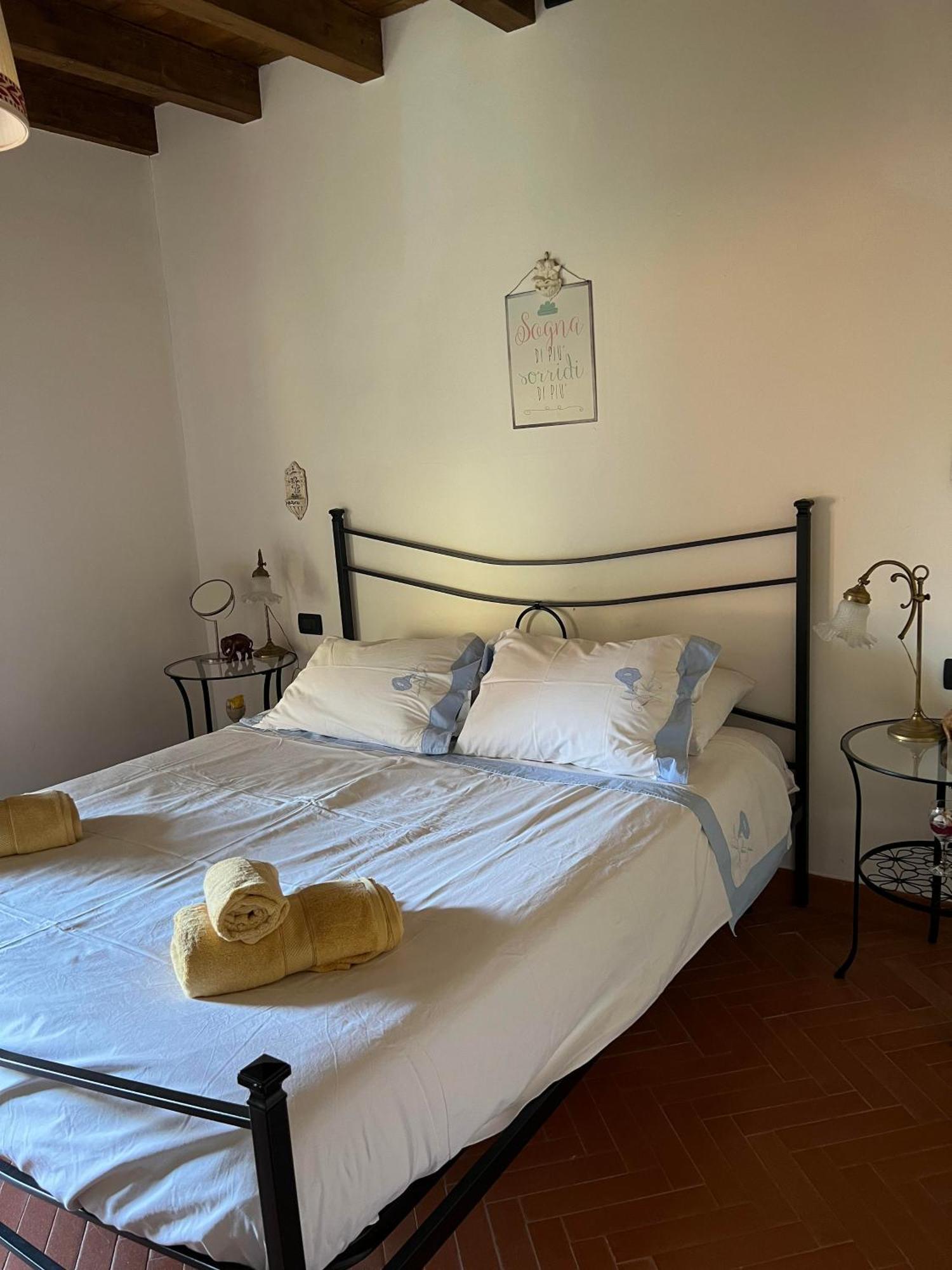 Casa Boru - A Beautiful Fully Restored Spacious House With Fantastic Views Calice al Cornoviglio Екстер'єр фото