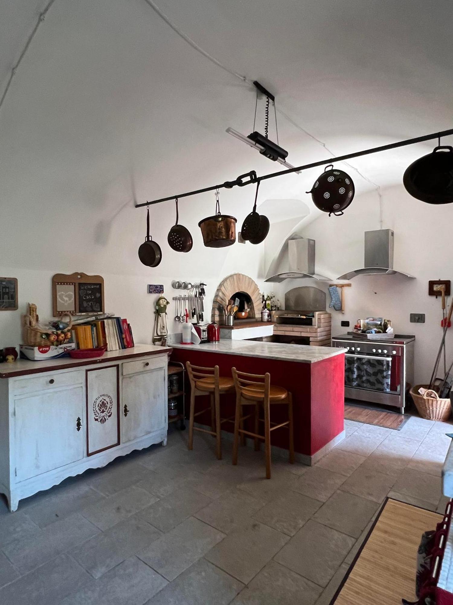 Casa Boru - A Beautiful Fully Restored Spacious House With Fantastic Views Calice al Cornoviglio Екстер'єр фото
