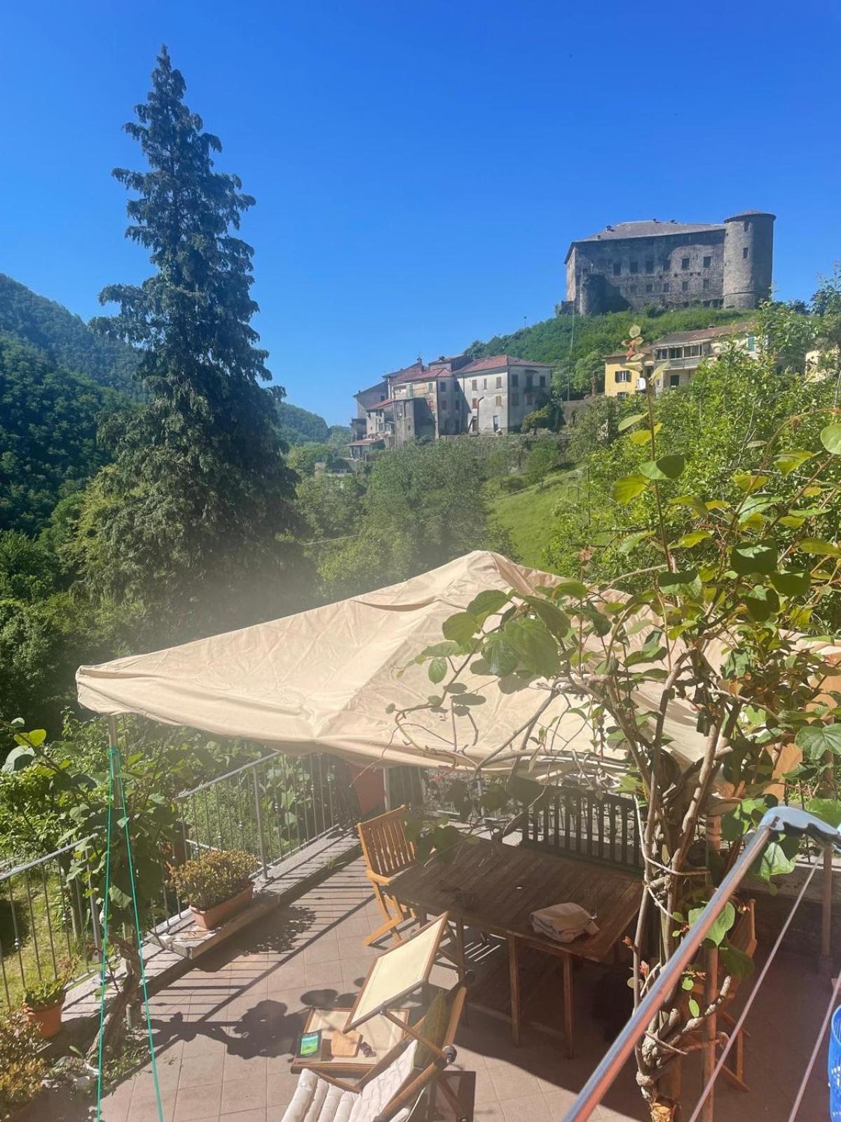 Casa Boru - A Beautiful Fully Restored Spacious House With Fantastic Views Calice al Cornoviglio Екстер'єр фото